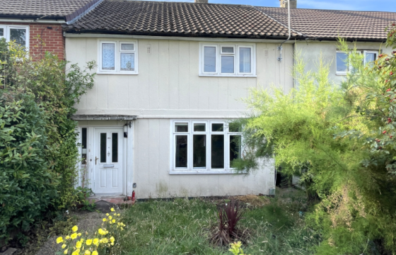 Modernisation in Romford photo
